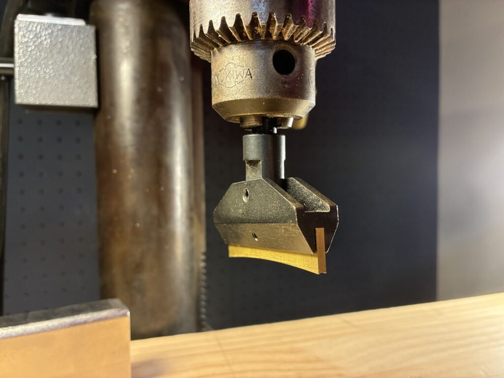 フレット打ち込み治具